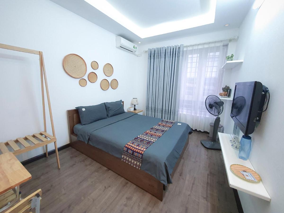 هانوي Top Location 3-4-5 Bedrooms House In Centre Of Ha Noi - Clean, Cozy And Private - The Tournesol المظهر الخارجي الصورة